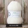 West Yorkshire Spinners Signature 4ply  "Sweet Shop " Farbe: Milk Bottle