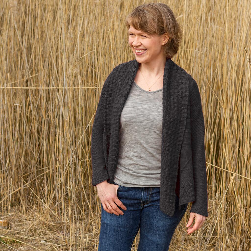 strickmich! Anleitung - Wrap & Warm von Martina Behm Musterbeispiel in Cornwall Schiefer