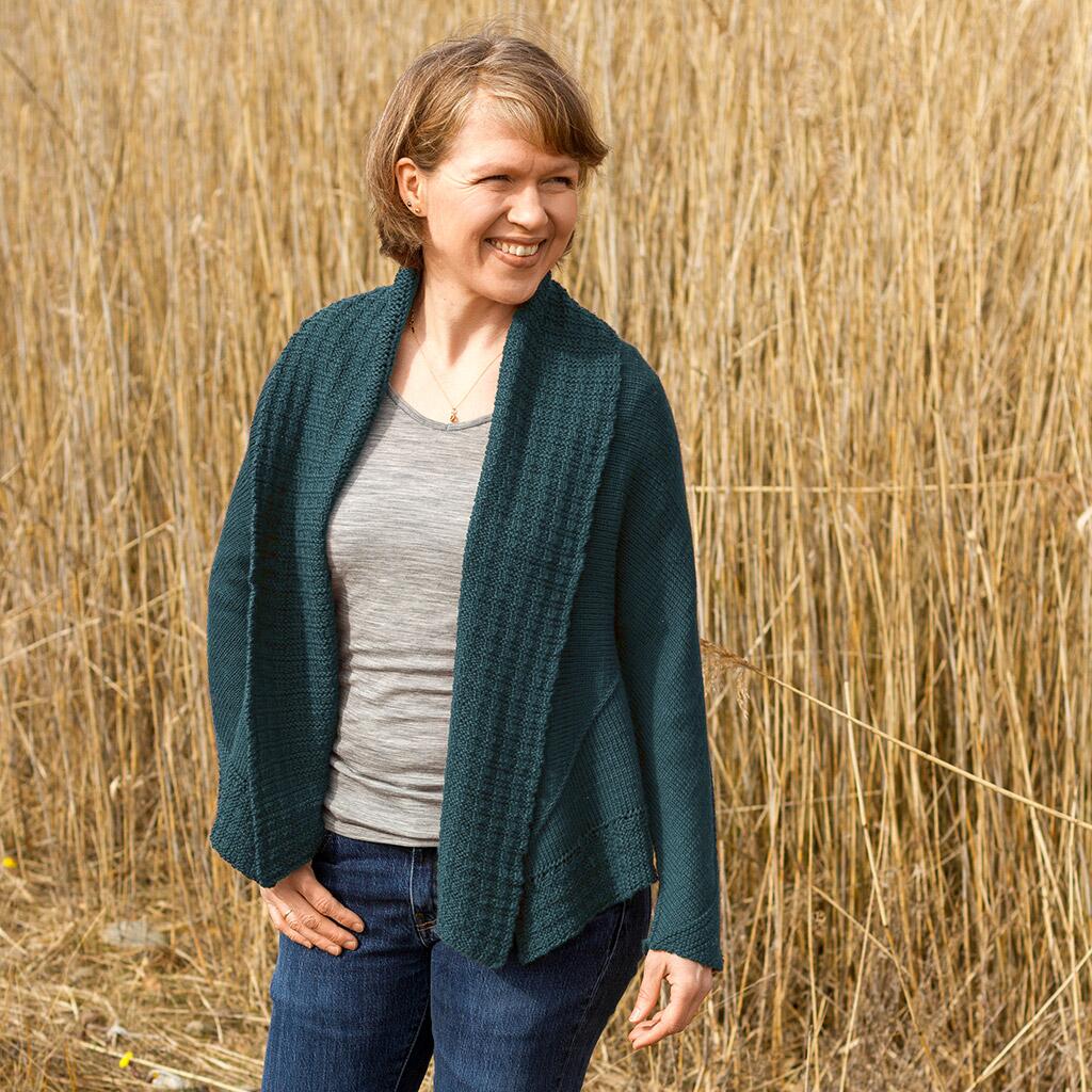 strickmich! Anleitung - Wrap & Warm von Martina Behm Musterbeispiel in der Farbe Gartenteich