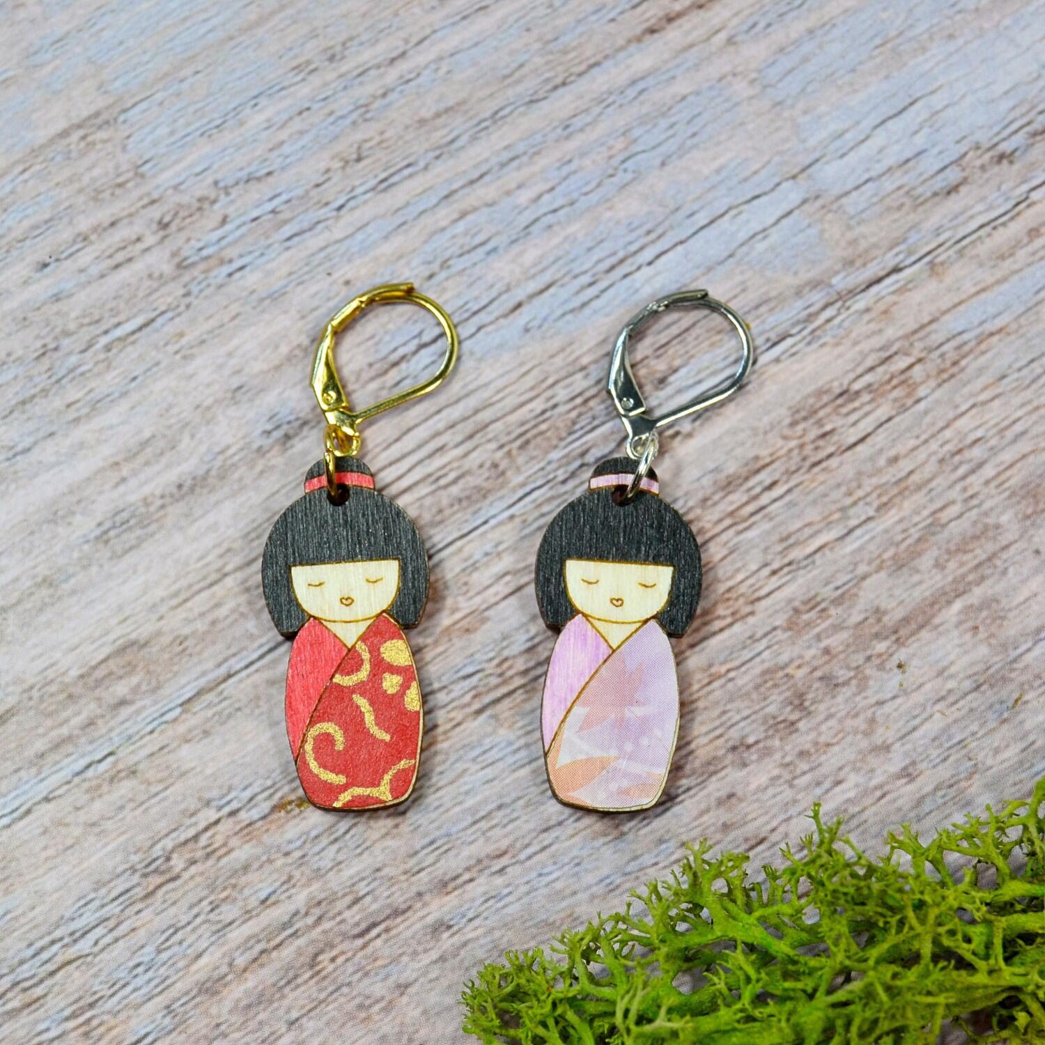 Handgefertigter Maschenmarkierer aus Holz - Kokeshi