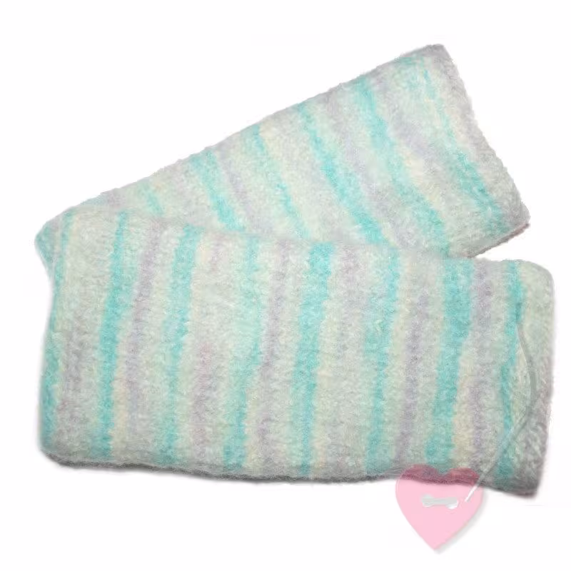 Gefilzte Stulpen Mint aus reiner Wolle color