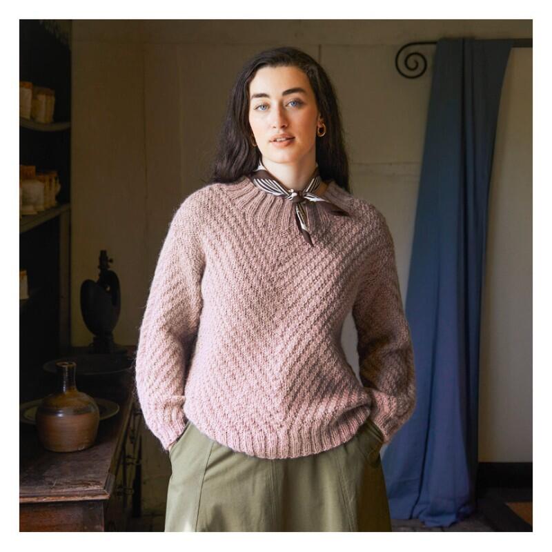 WYS Buch Folklore von Debbie Bliss & Chloé Elisabeth Birch  Modellbeispiel