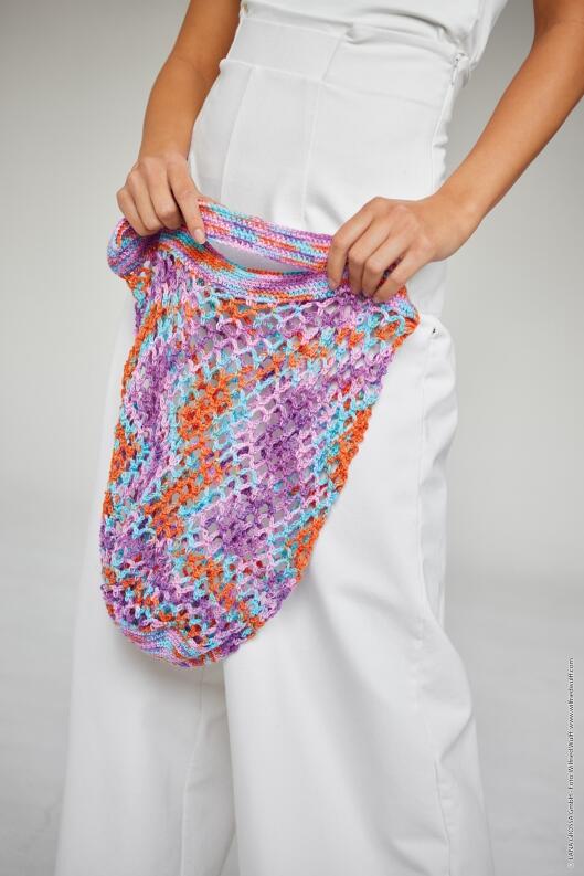 Lana Grossa Heft hand-dyed 2 Modell Häkeltasche Pima Fine hand-dyed