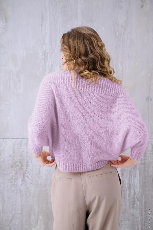 Lana Grossa Beloved Knits - Einzelanleitung Snow Cloud Sweater von Melanie Berg Modellbeispiel