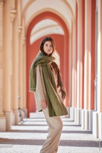 Lana Grossa Tücher und Co. Nummer 06 Modell 03 Schal Cool Wool Lace und Silkhair