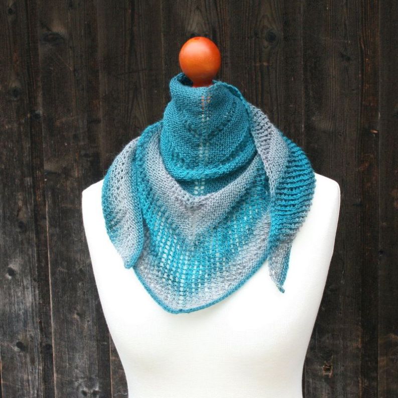 Anleitung Reyna ein Strukturmustertuch aus Sockengarn