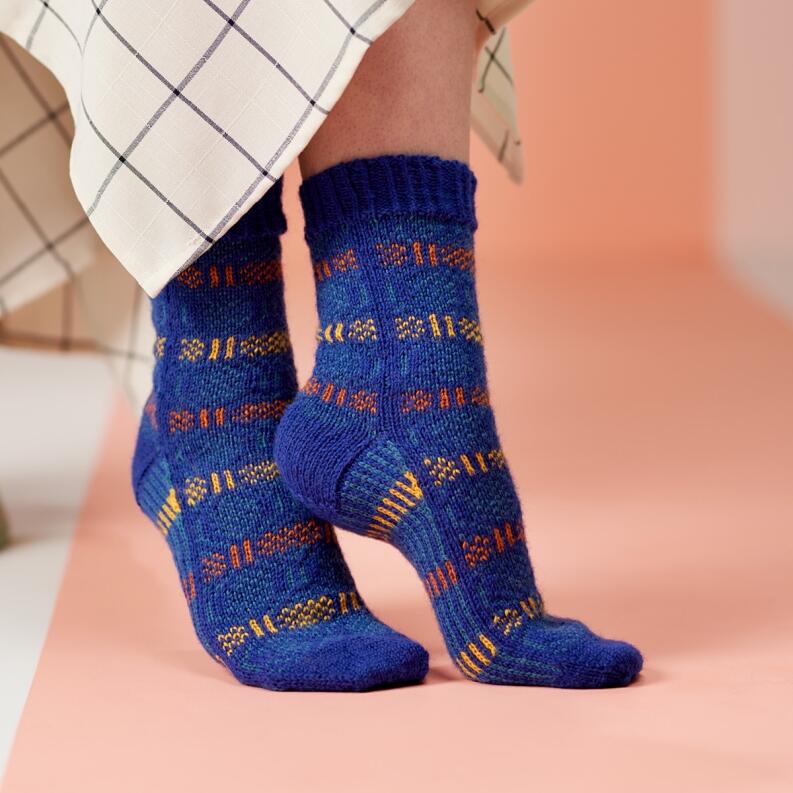 WYS Anleitungsheft Happy Feet by Winwick Mum / Christine Perry