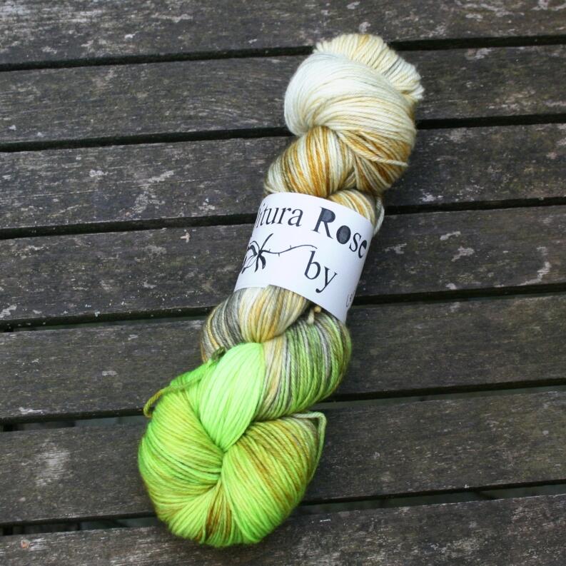 Qitura Rose Fine Merino Socks handgefärbt - Götter Farbe: Ceres