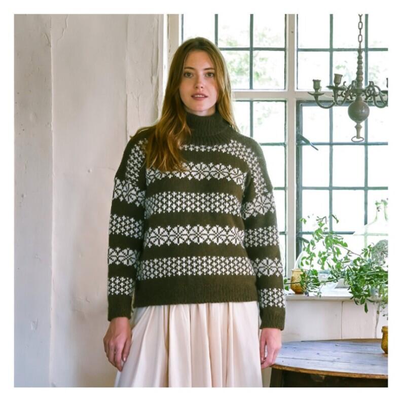 WYS Buch Folklore von Debbie Bliss & Chloé Elisabeth Birch Modellbeispiel