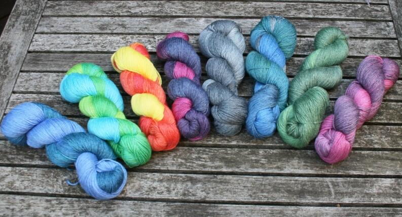 Turin multicolor - handgefärbte Sockenwolle mit Seide und Ramie