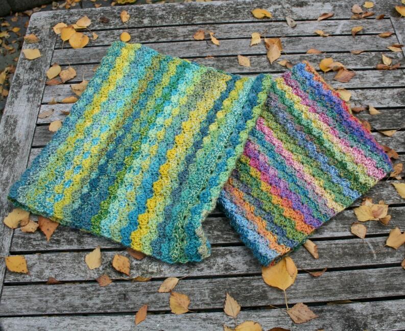 Gehäkelter Halsschmeichler aus Edition 3.0 Modellbeispiel  Englischer Garten  und  Teils