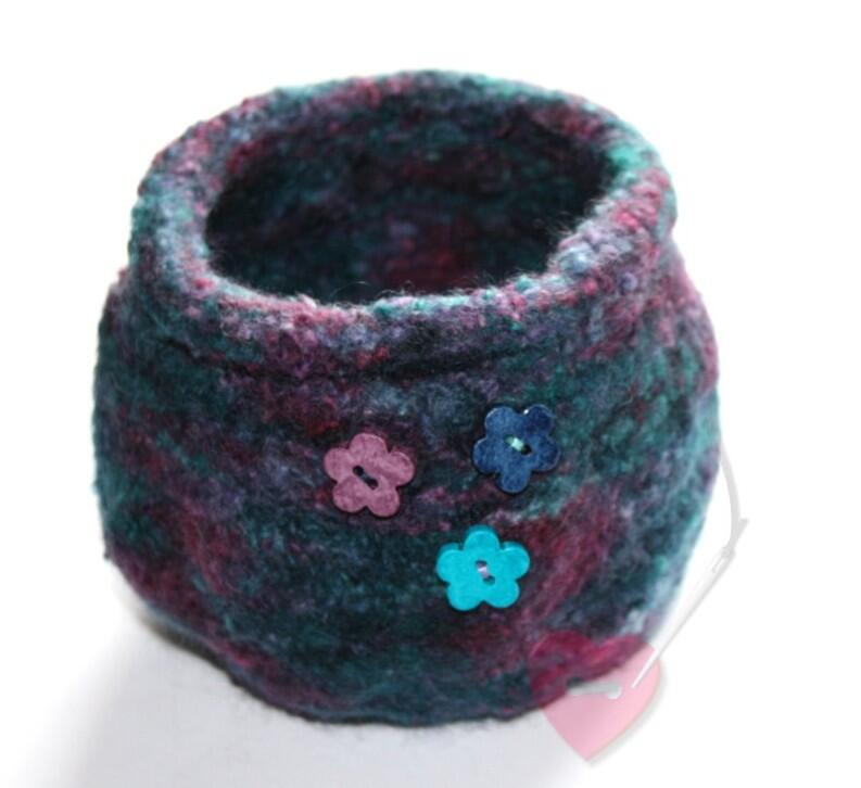 Jim Knopf - Keramik-Blume - 2-Loch Blütenknopf 26mm Dekobeispiel